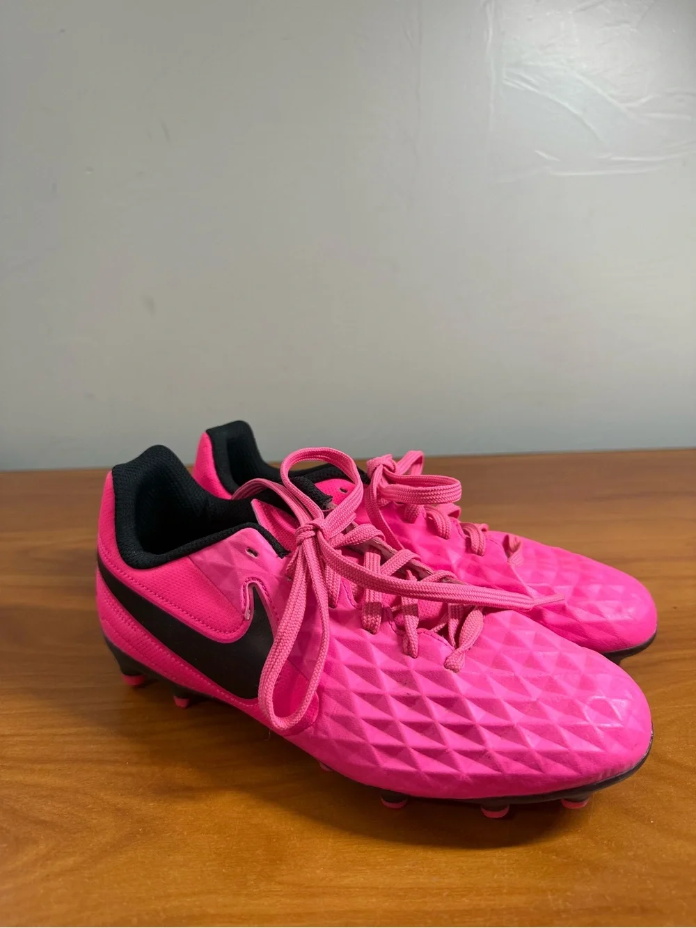 Nike Tiempo Legend 8 Club Multi Ground Soccer Cleats Junior Hot‎ Pink Size 3
